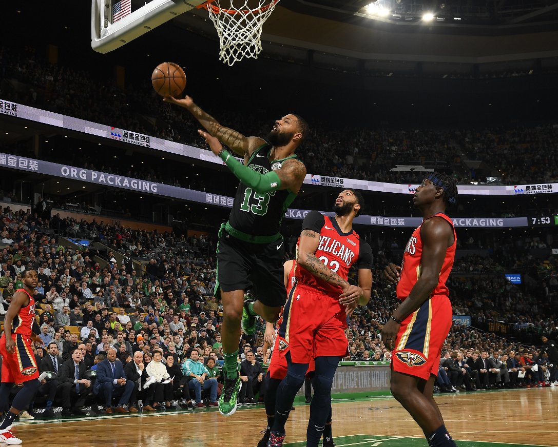 牢牢控制了 牢牢控制了